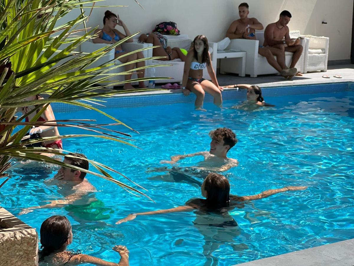 Apparthotel Ardea リッチョーネ エクステリア 写真