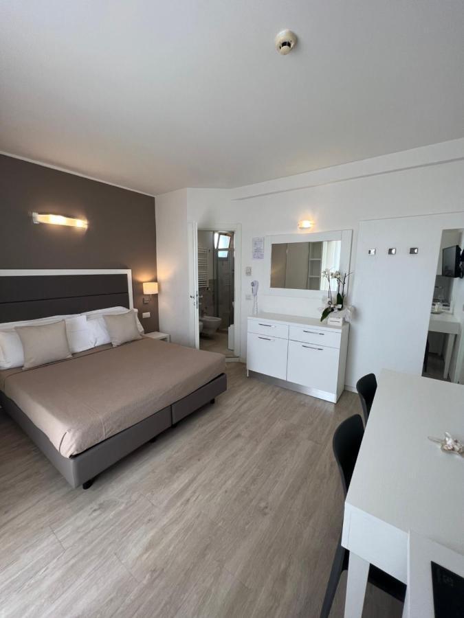 Apparthotel Ardea リッチョーネ エクステリア 写真