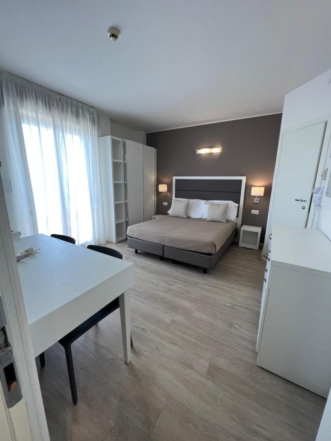Apparthotel Ardea リッチョーネ エクステリア 写真