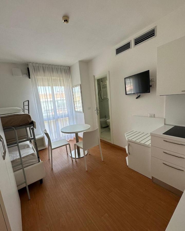 Apparthotel Ardea リッチョーネ エクステリア 写真